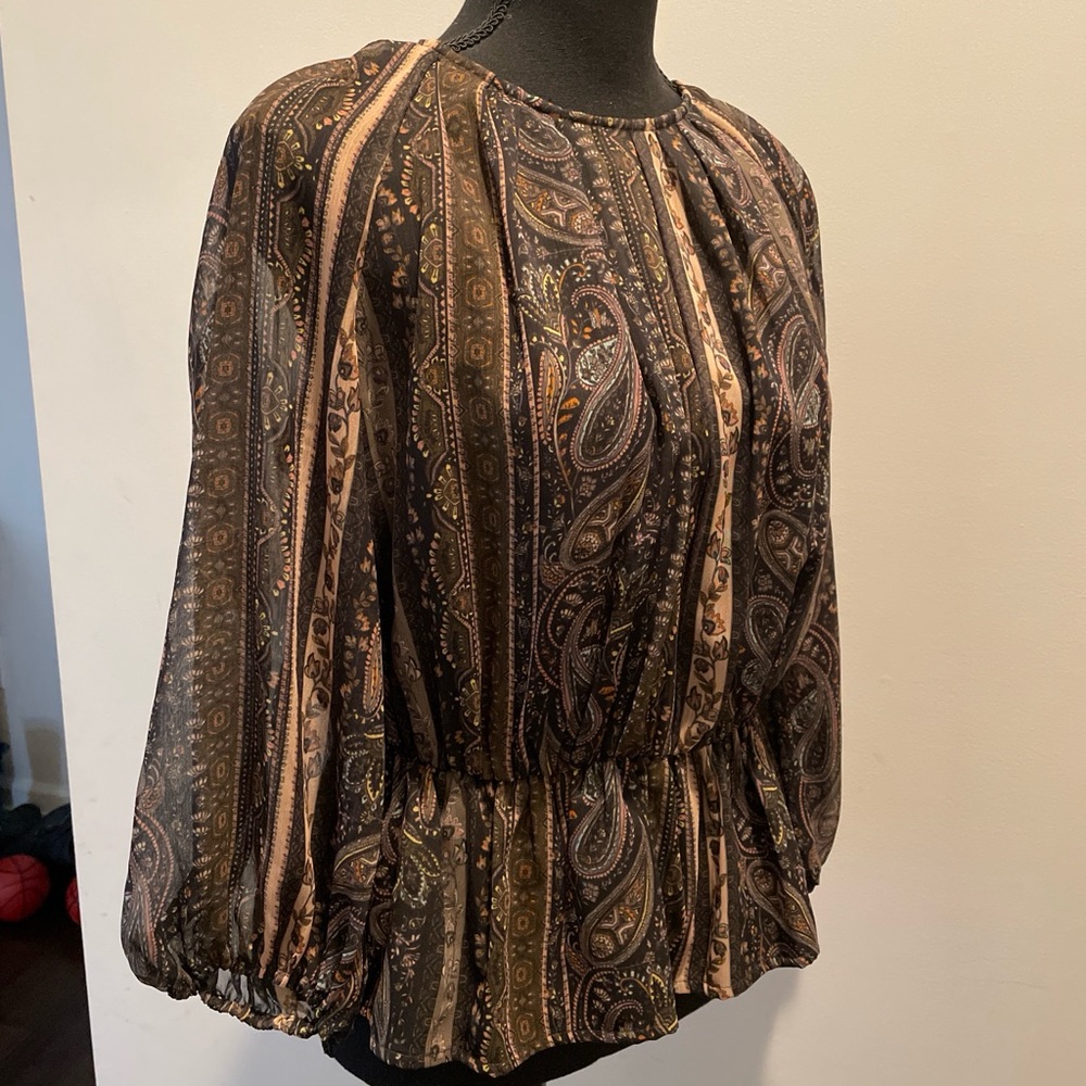 Antonio Melani Women’s Blouse Top Size M Paisley Print Ruffled Hem Peplum Boho